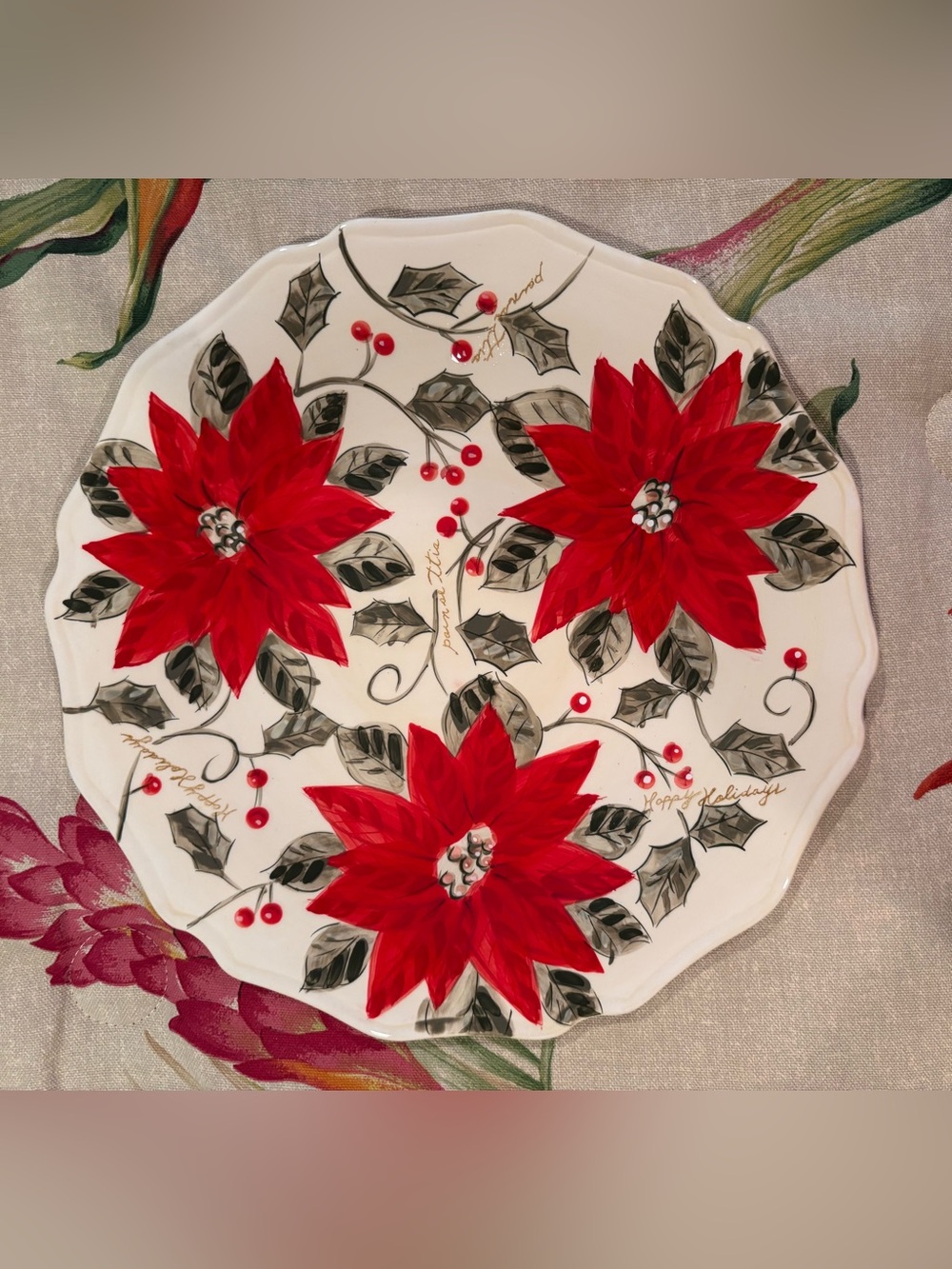 Gibson Hand Painted Poinsettia Christmas Holiday Plate